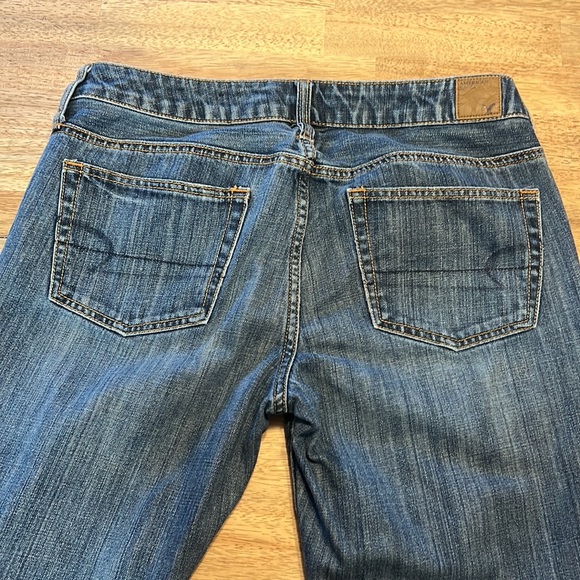 Women’s AE Crop Jeans Size 6 - Picture 4 of 7
